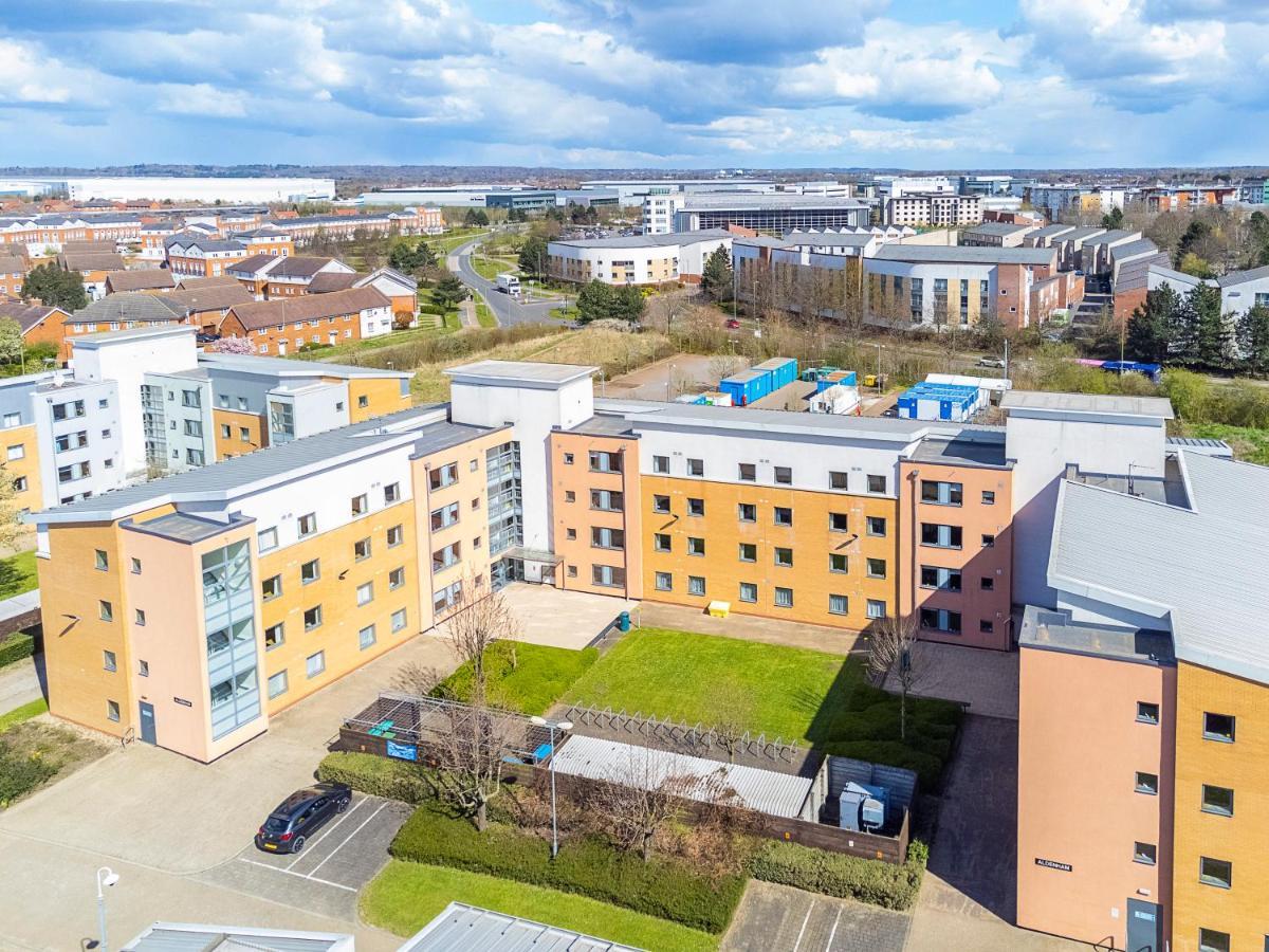 Vibrant Ensuite Rooms, Hatfield - Sk Dış mekan fotoğraf